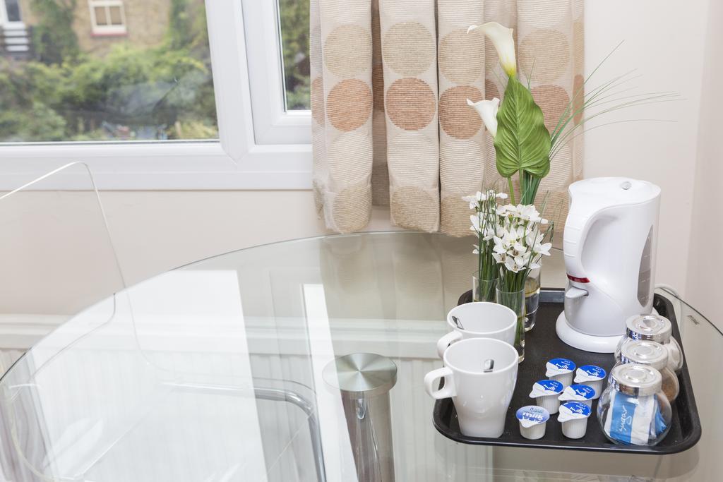 Southend Guest House - Close To Beach, Train Station & Southend Airport Quarto foto