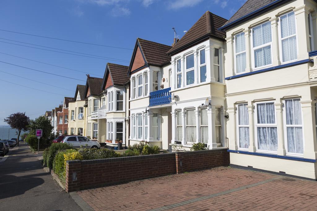 Southend Guest House - Close To Beach, Train Station & Southend Airport Exterior foto